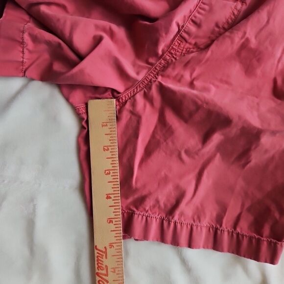 J Crew NY Mens Small, Drawstring Shorts Salmon  Twill 6" Inseam GUC Preppy Gym - Picture 4 of 9